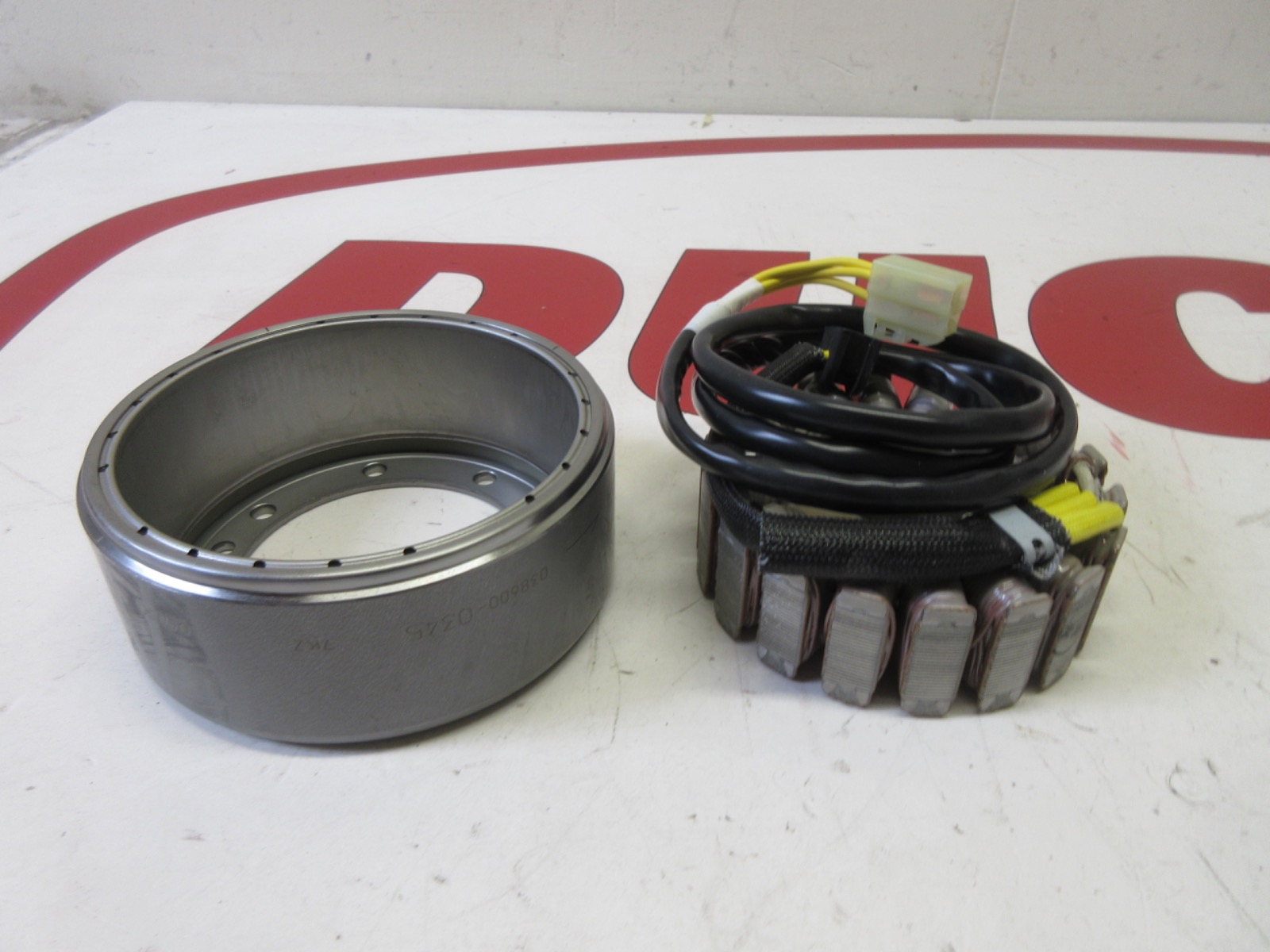 Ducati Alternator Generator & flywheel ST3 & Streetfighter 848 26440183A