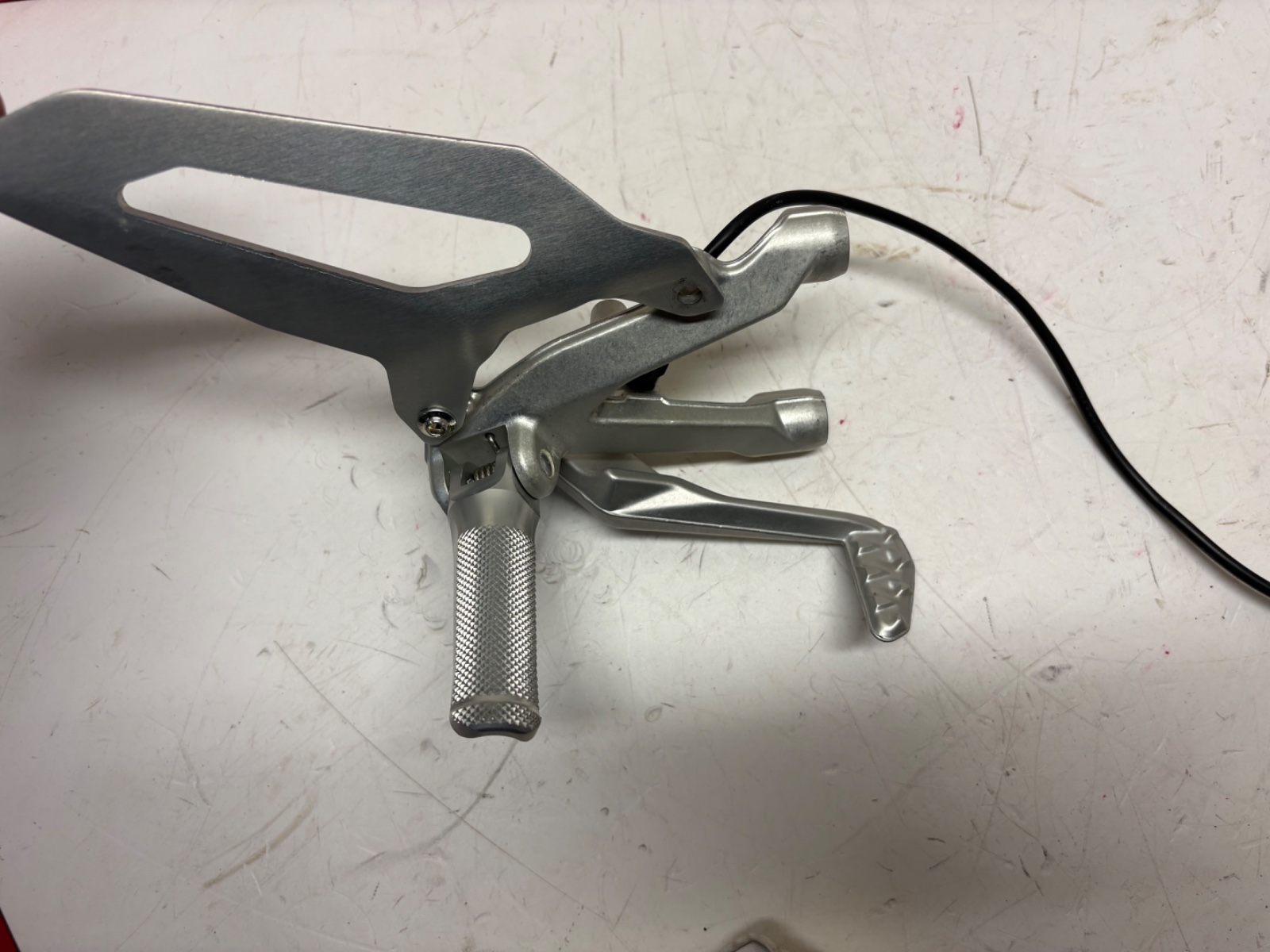 Ducati right footrest hanger & brake pedal 899 1199 959 1299 V2 82414721AA