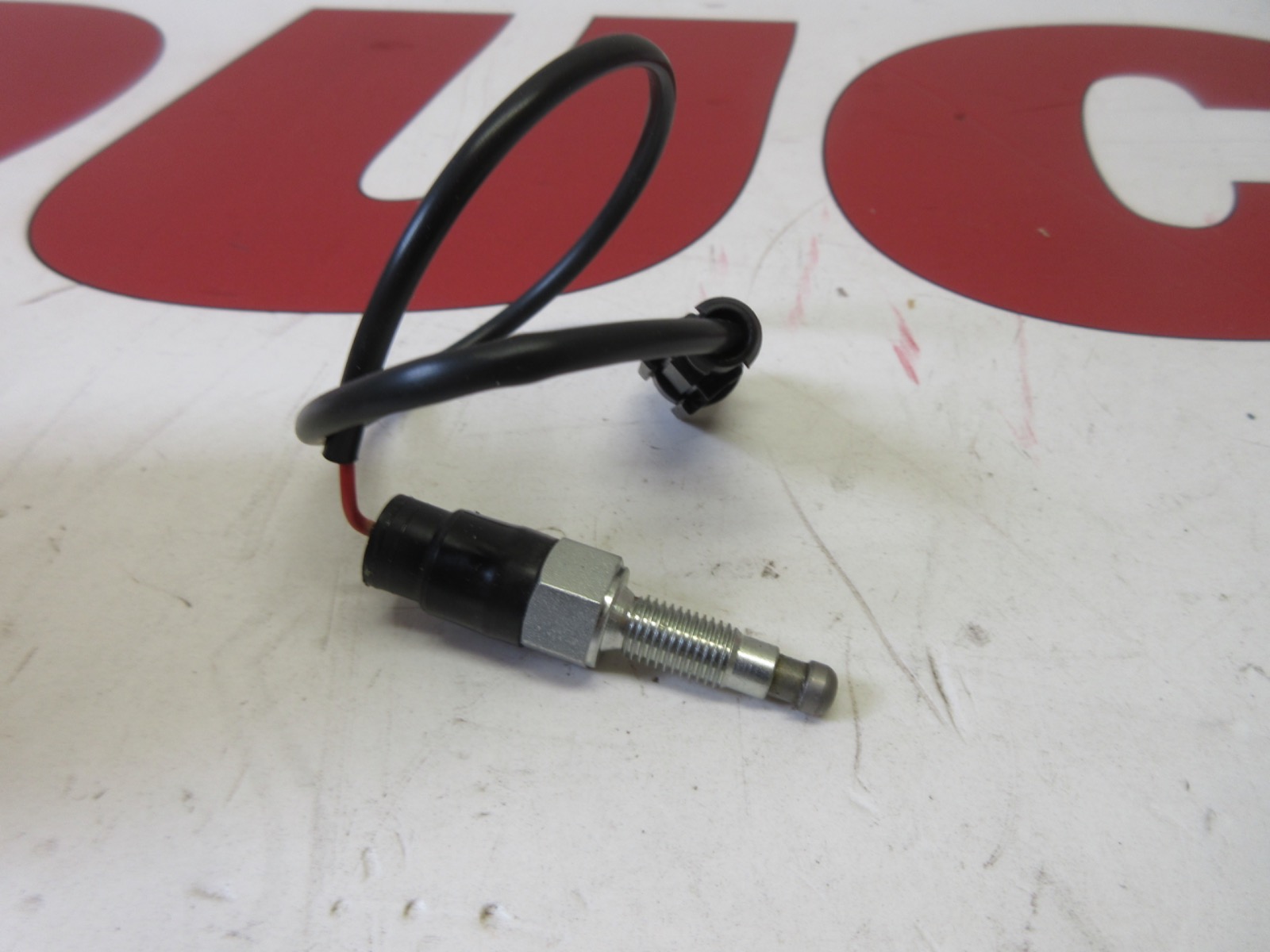 Ducati neutral switch assay Monster 600 750 900 ST2 ST4 748 996 & SS 53940201A