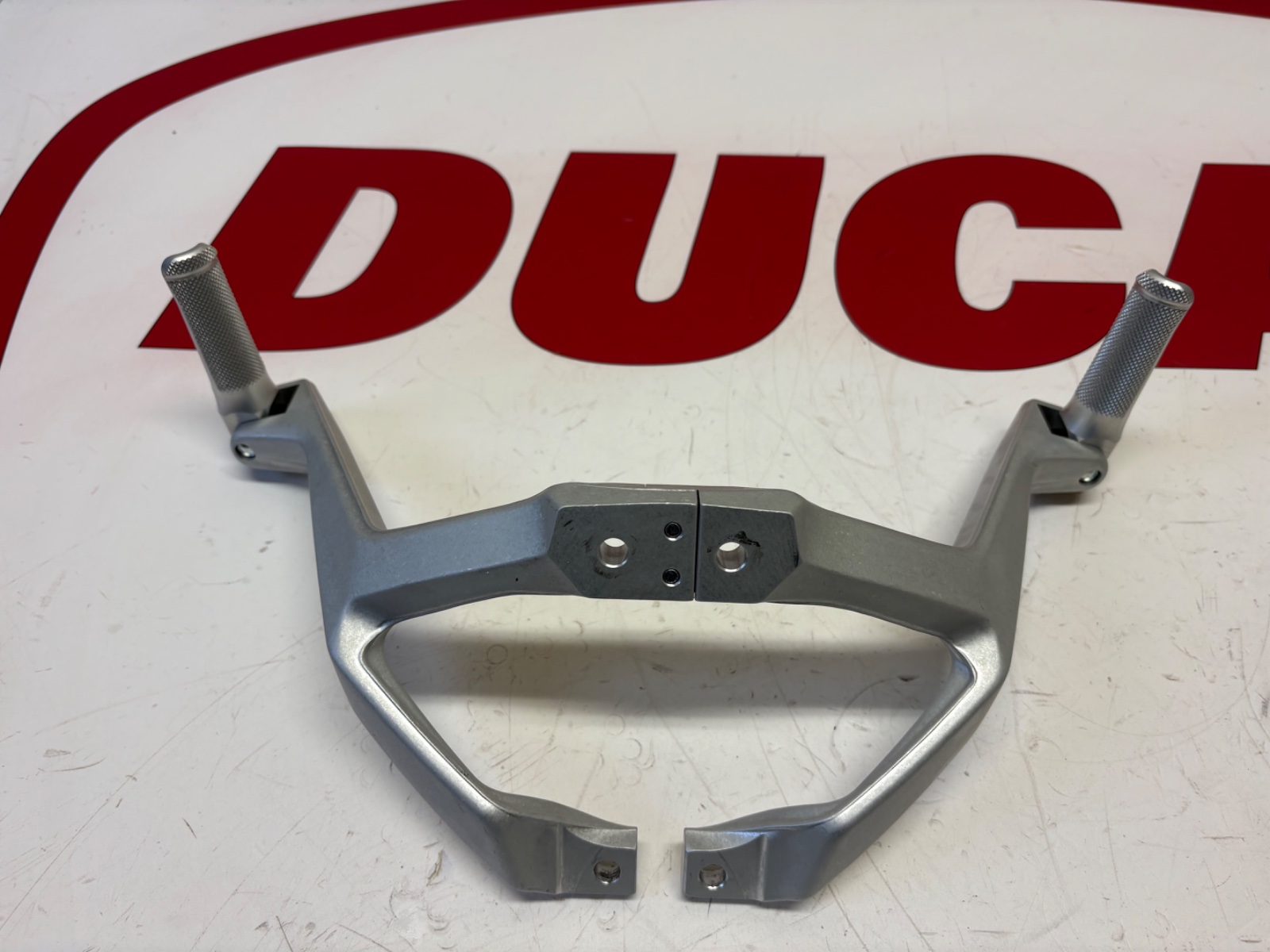 Ducati passenger steps Panigale V2 899 1199 1299 82411881BA 82411892BA