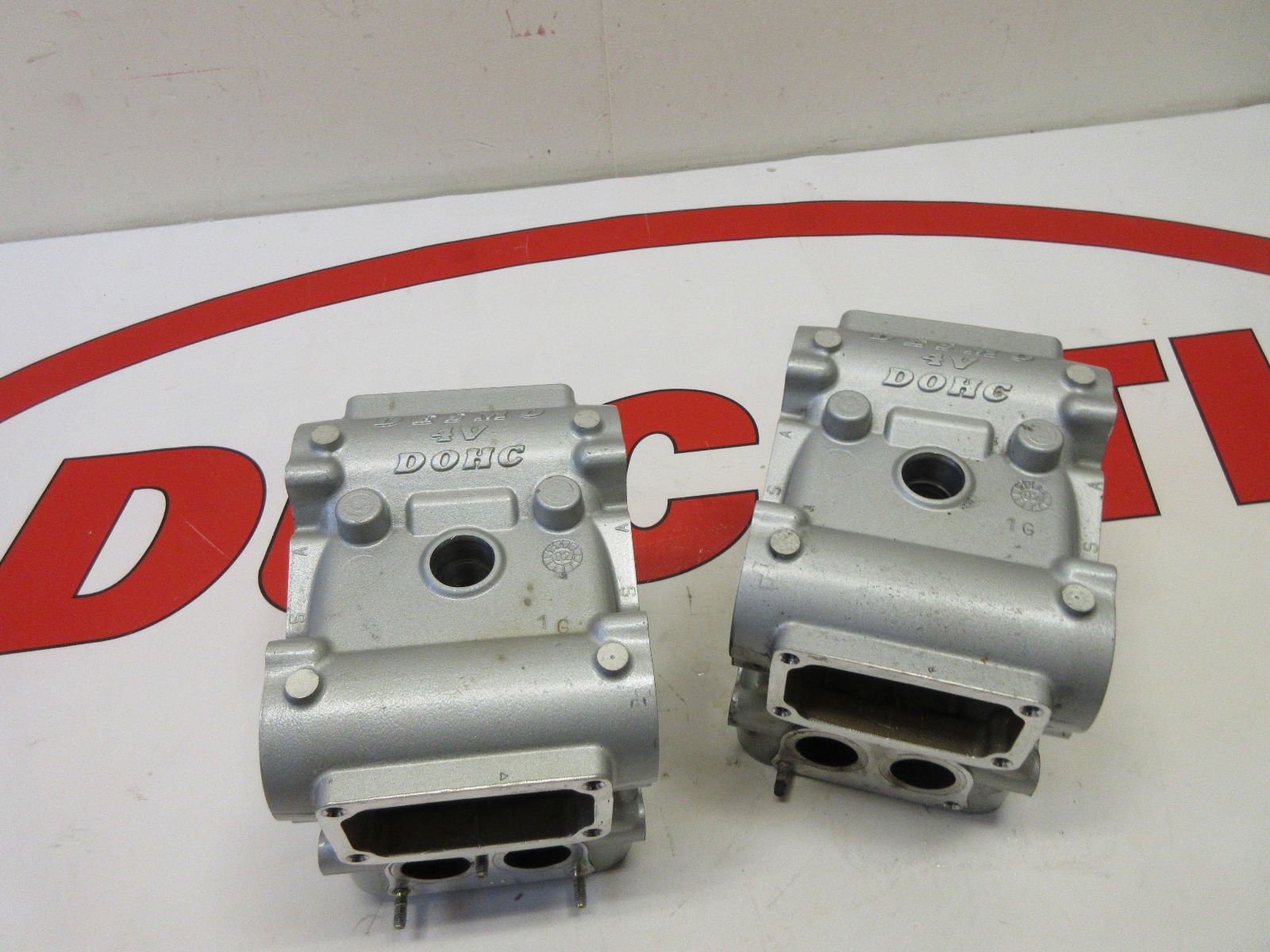 Ducati cylinder head set heads 748 E Zylinderkopf 30120832A