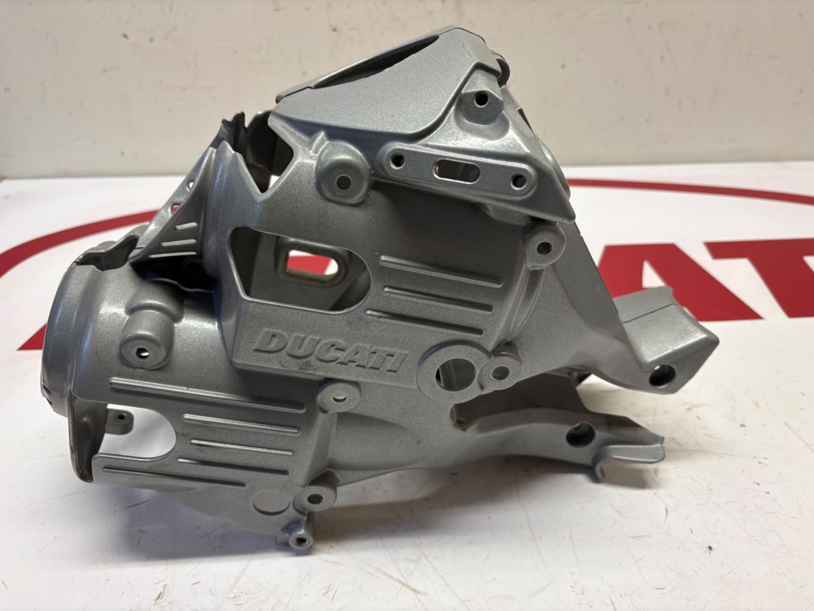 Ducati 749 999 Left & Right Front Headlight Support bracket 82913691A 82913701A