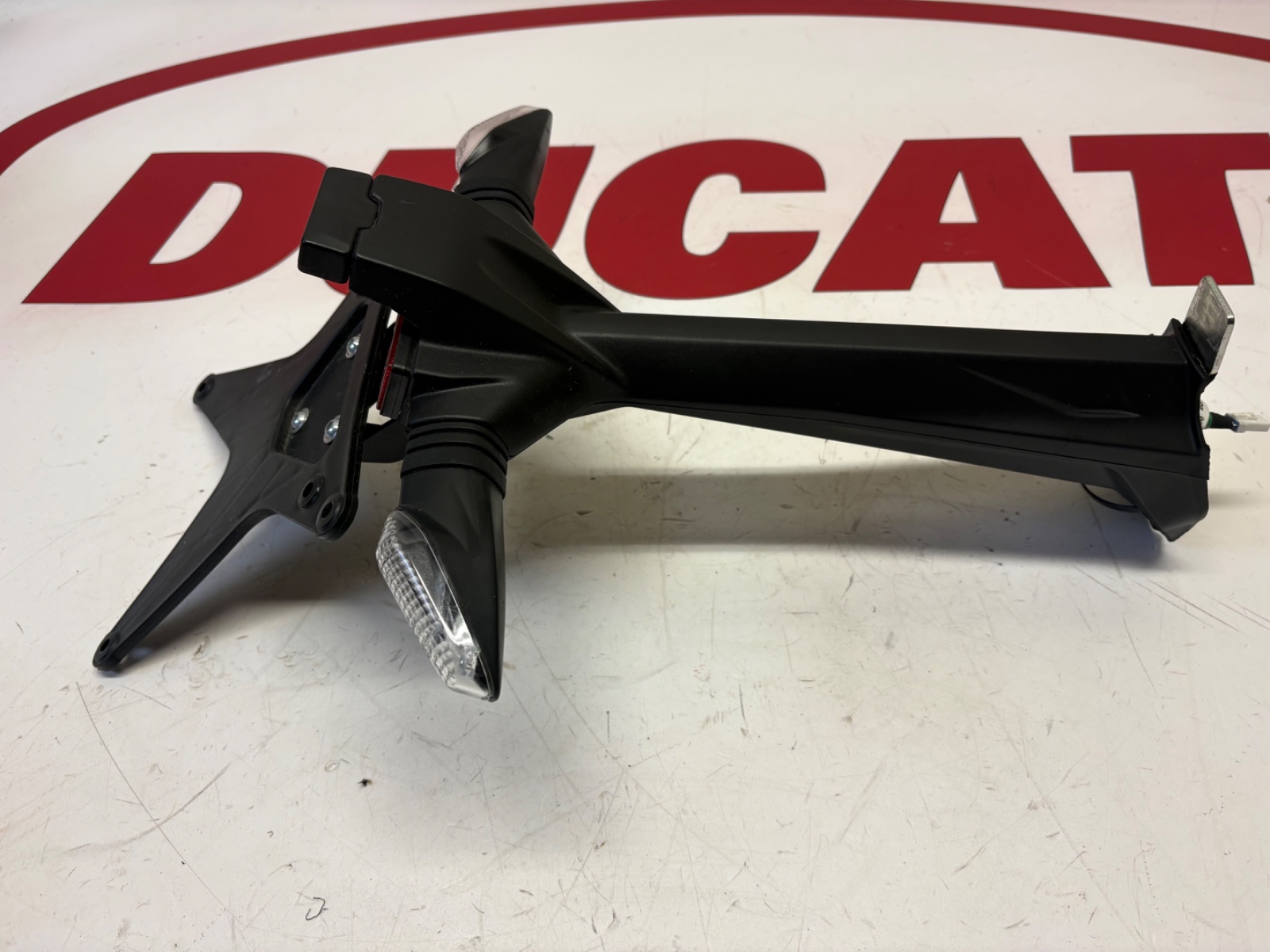 Ducati licence plate holder indictors Panigale & Streetfighter V2 V4 56113671A