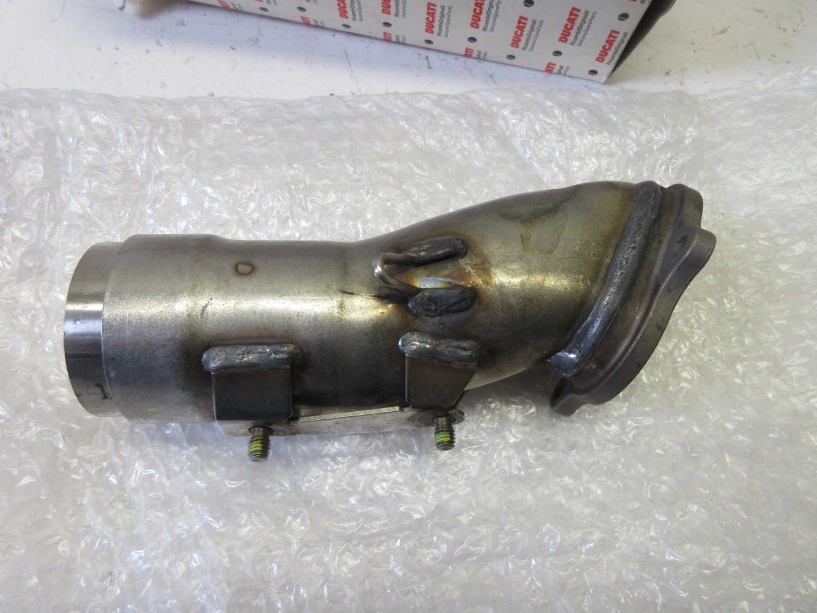 Ducati vertical exhaust manifold header 1098R 1198 1198S 1198R 1198SP 14010592A