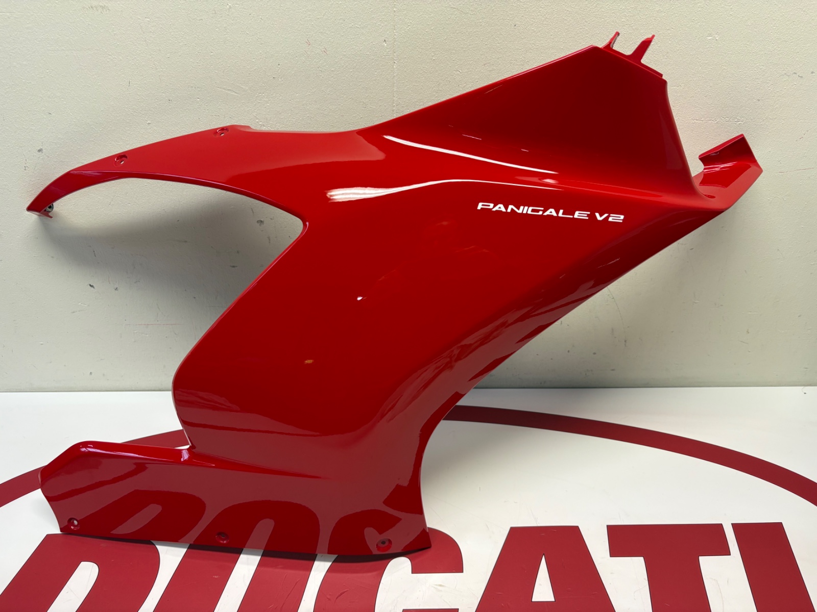 Ducati right hand upper fairing panel Panigale V2 red 2020 2025 4801A861AB