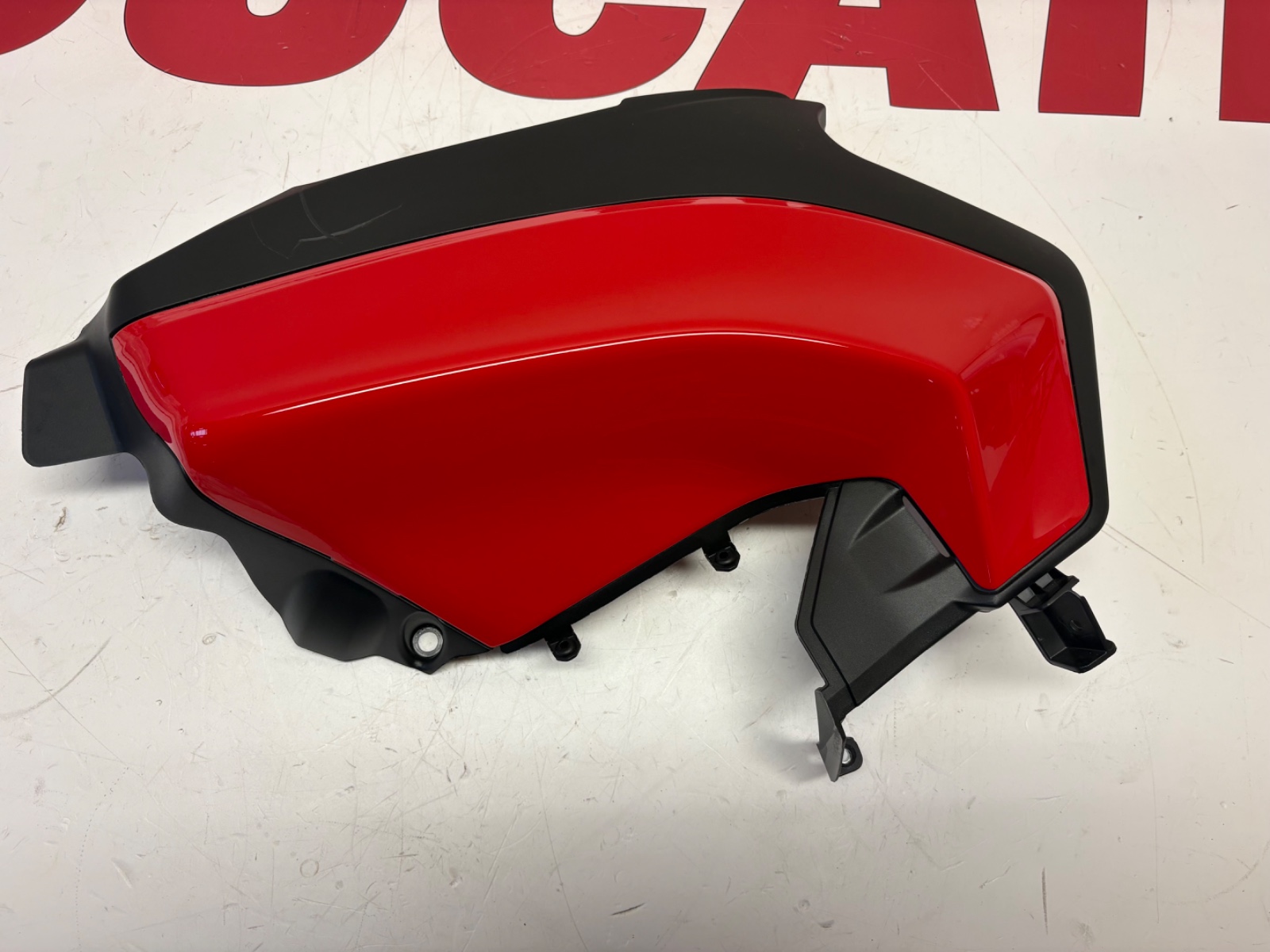 Ducati Panigale V2 Left fuel tank fairing cowl extractor white red 4801B041AA