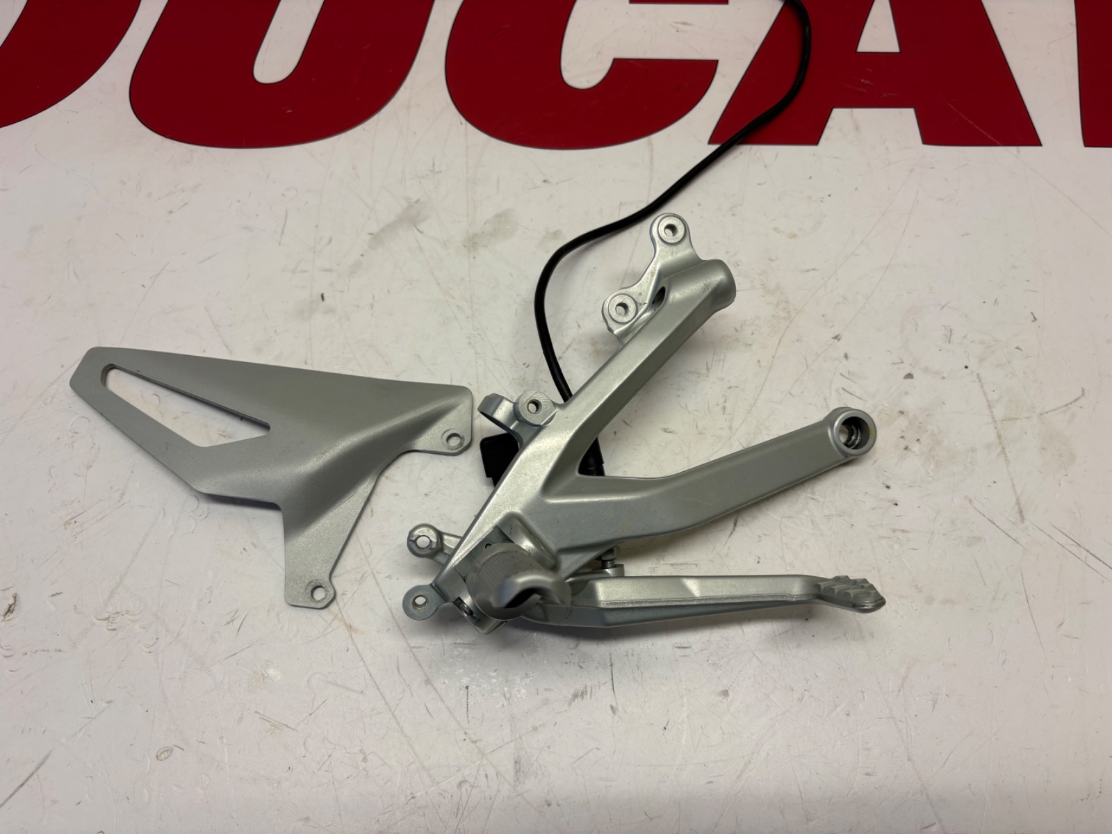 Ducati right footrest hanger & brake pedal Panigale V4 V4S 45710991BA 82413471BA