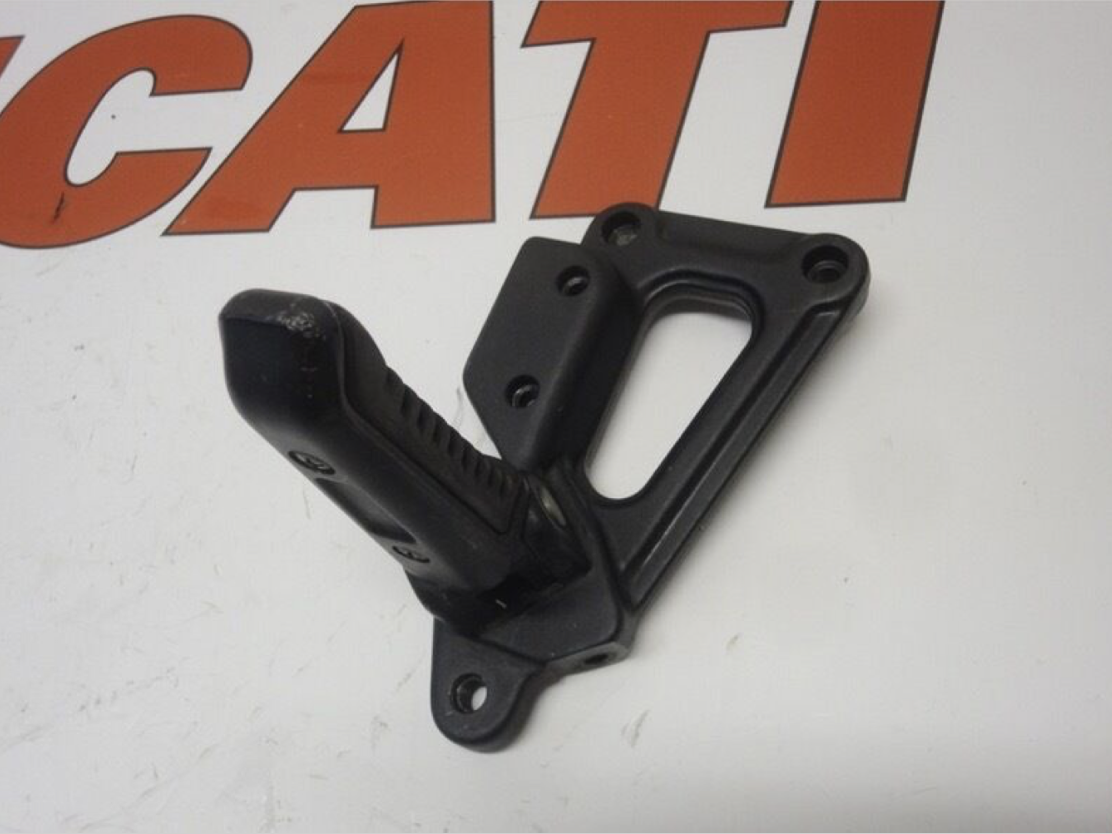 Ducati Right footrest hanger foot rest peg bracket Black Supersport 600 750 900