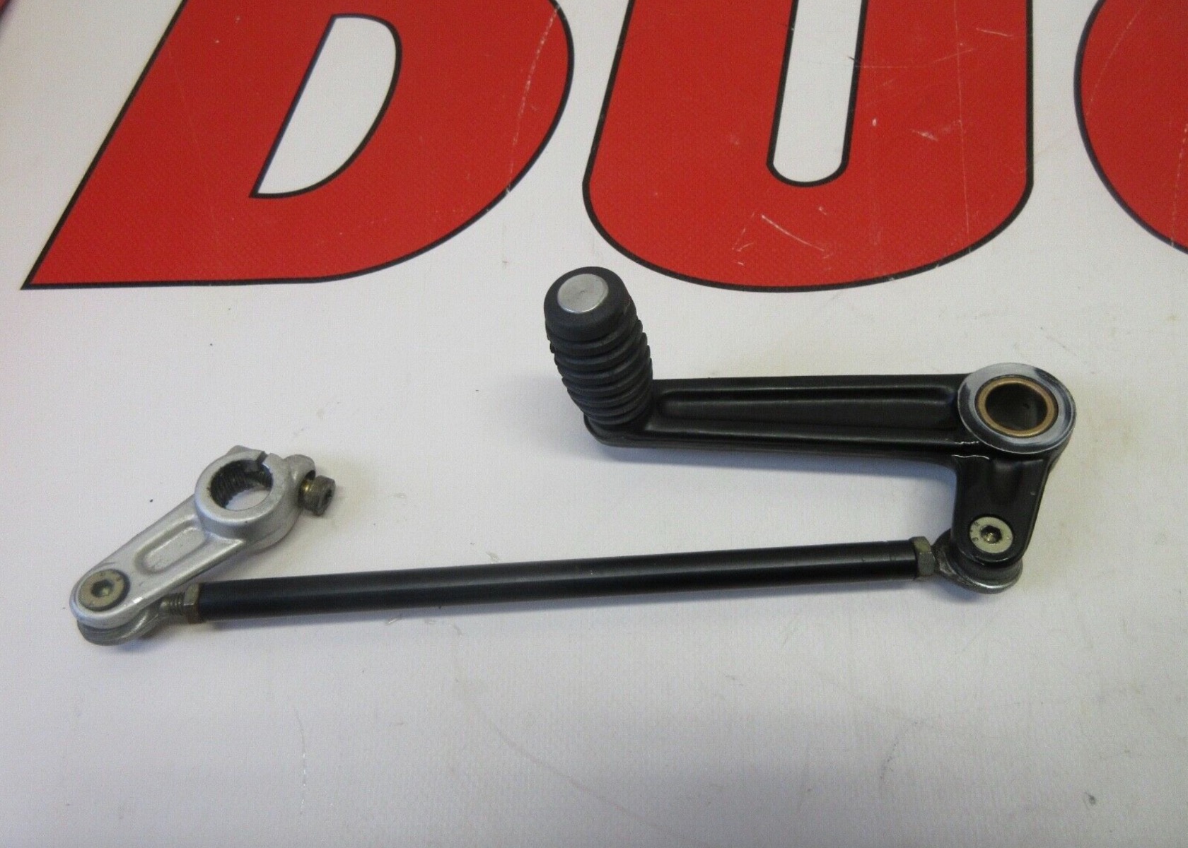 Ducati gear change pedal & linkage 888 Superbike & Supersport 750 900 45620041A