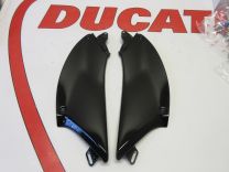 Ducati left & right hand tank cover gloss black Diavel 48023182AQ 48023172AQ